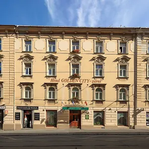 Golden Garni Szálloda